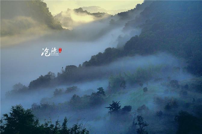 平泉交通运输局开展高铁站周边交通秩序专项整治行动