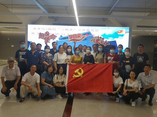禄劝县转龙镇:“四+”模式擦亮民族团结“石榴红”